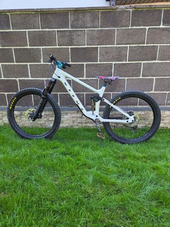 Vitus, Vitus Escarpe 275 (2024)