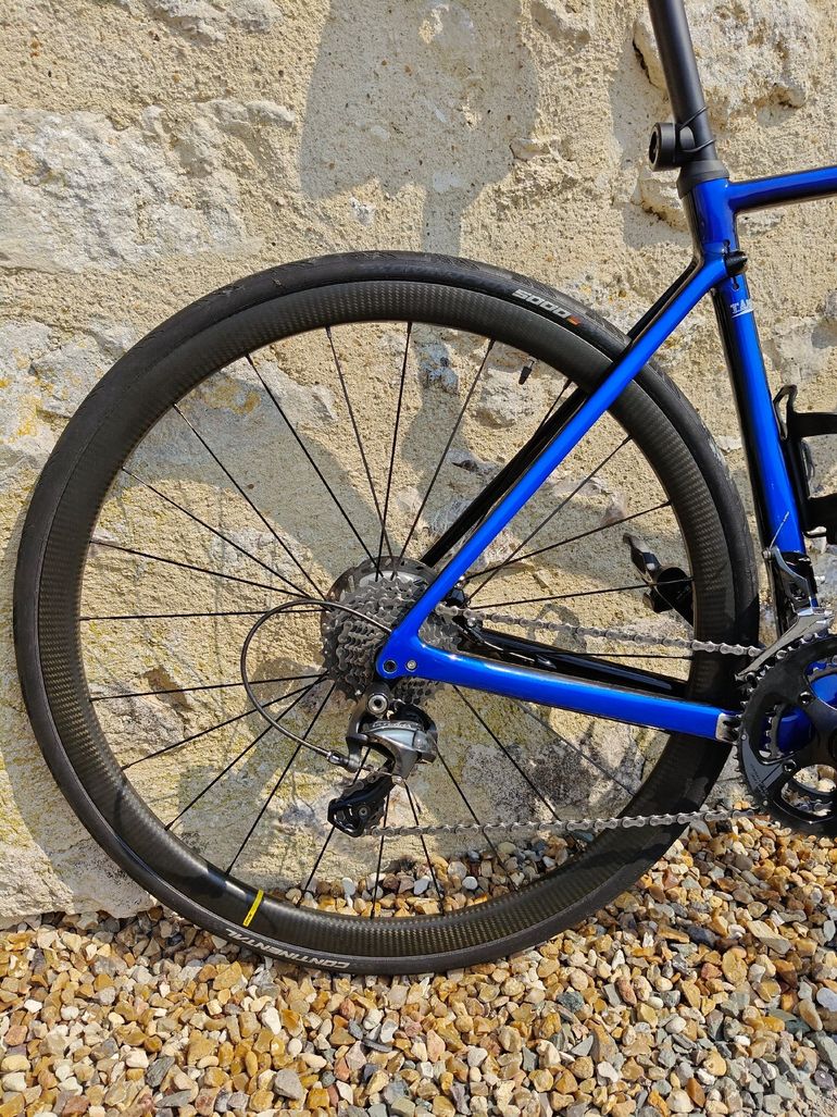 Used Specialized Roubaix Comp 2017 2017 Road & Gravel — image 7 of 11