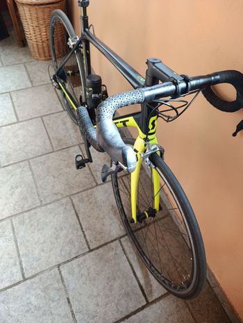 Used Scott Elite Scott Carbon Road - Full Ultegra 2019 Road & Gravel — image 5 of 8