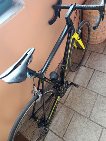 Used Scott Elite Scott Carbon Road - Full Ultegra 2019 Road & Gravel — image 4 of 8