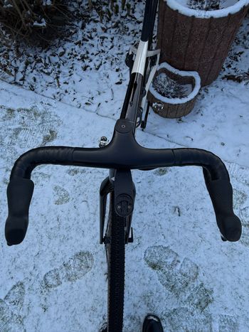 Used Canyon Grail CF SL 7 AXS 2024 2024 Road & Gravel, Schwarz — image 22 of 27