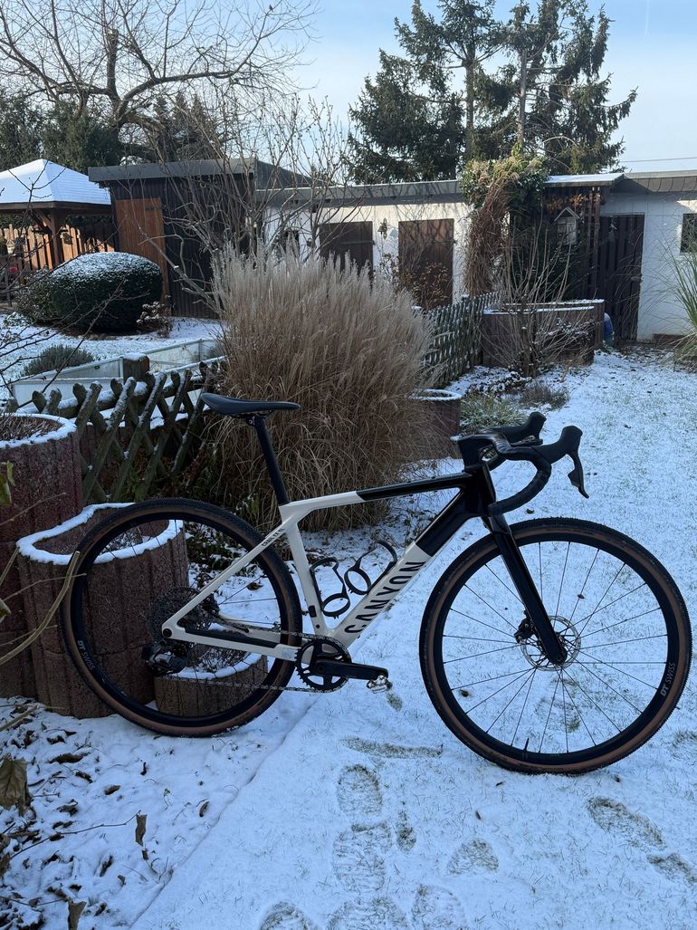 Used Canyon Grail CF SL 7 AXS 2024 2024 Road & Gravel, Schwarz — image 7 of 27