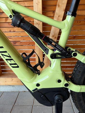 Used Specialized Turbo Levo 3 Alloy 2023 2023 Mountainbike — image 3 of 7