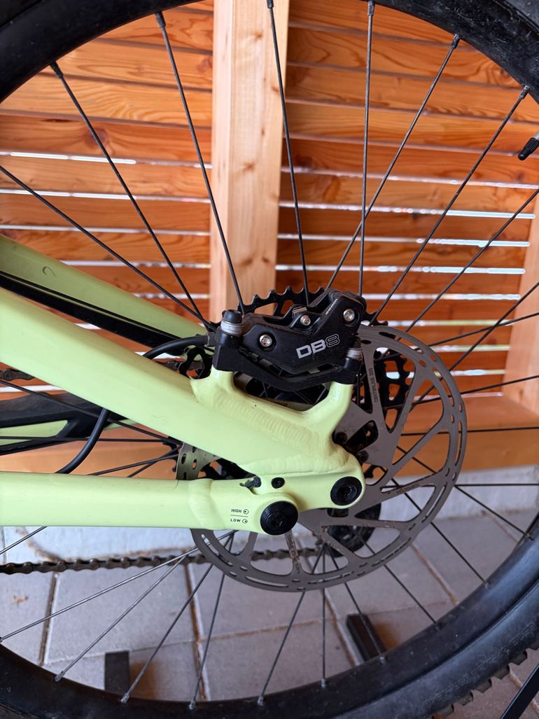 Used Specialized Turbo Levo 3 Alloy 2023 2023 Mountainbike — image 6 of 7