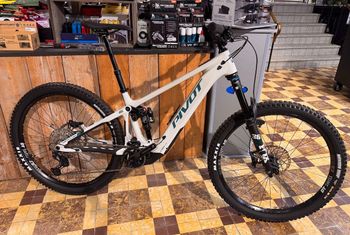 Pivot, SHUTTLE AM Ride SLX/XT 2024