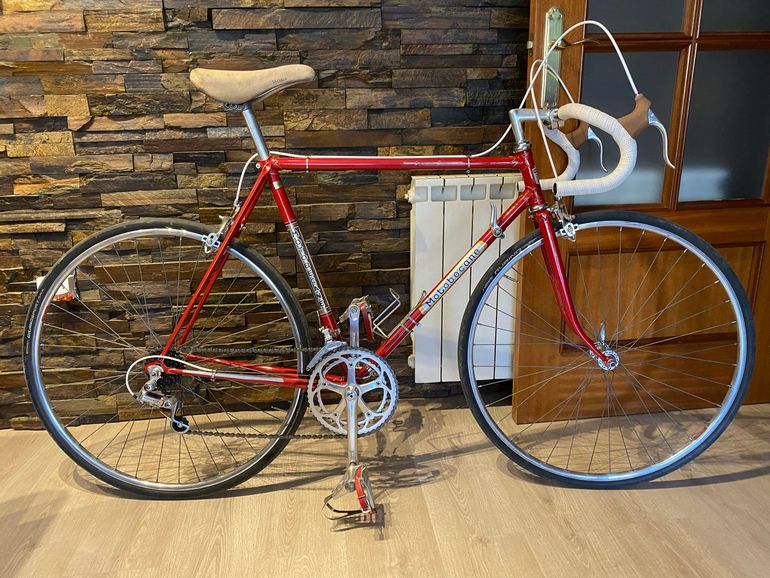 Used Motobecane clásica 1880 1984 Road & Gravel, Rosso — image 1 of 15