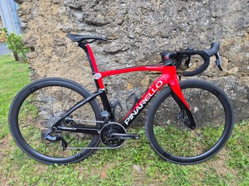 Pinarello F7 SRAM FORCE AXS 2023 2023 Road & Gravel usato