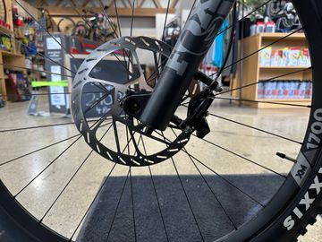 Used Cannondale SL 1 2024 Road & Gravel, Light Gray — image 4 of 5