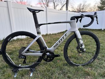 Used Scott Scott Foil RC Team Edition 2025 Road & Gravel — image 1 of 21