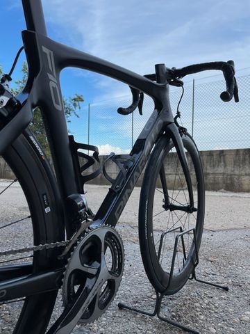 Used Pinarello DOGMA F10 2019 Road & Gravel