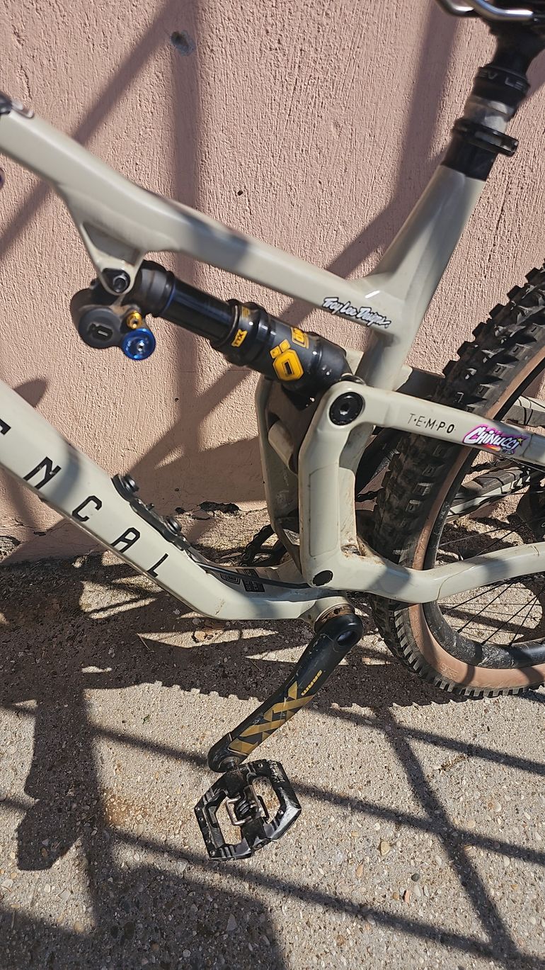 Used Commencal T.E.M.P.O SRAM GX Eagle AXS 2023 Mountainbike — image 2 of 5
