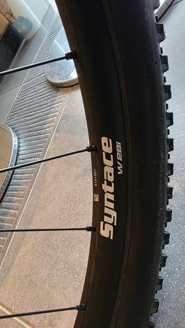 Używany Ghost Lector FS SF Advanced 2023 2023 Mountainbike — zdjęcie 5 z 16