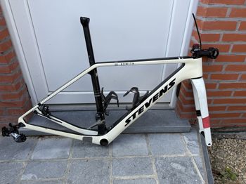 Stevens, Xenith Frameset