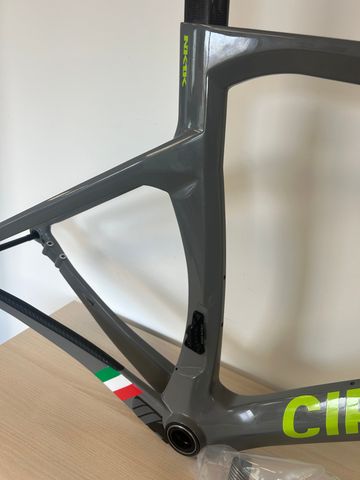 Brugt Cipollini Cadre NK1K Disc Frameset 2026 Road & Gravel — billede 3 af 5