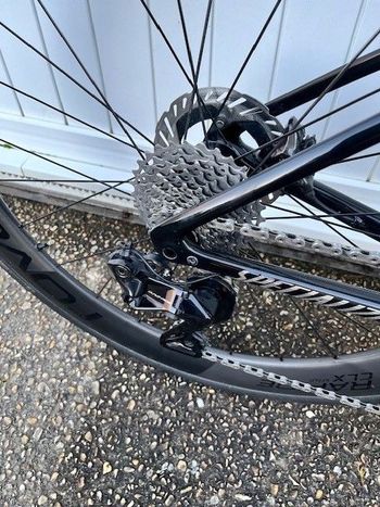 Used Specialized S-Works Tarmac SL8 - Shimano Dura-Ace Di2 2024 2024 Road & Gravel, Black — image 9 of 12