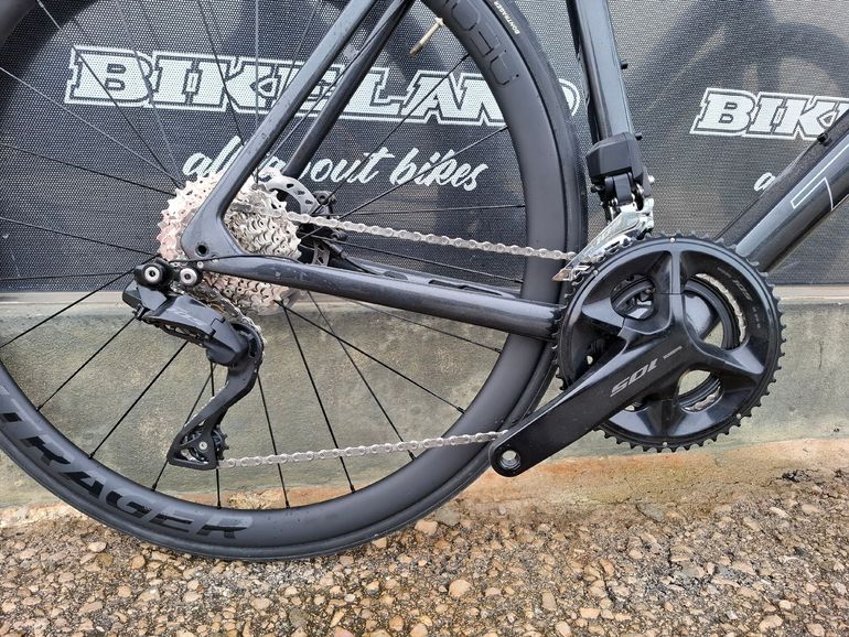 Used Trek Émonda SL 6 Pro Di2 2023 2023 Road & Gravel, Black — image 3 of 4