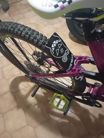 DABOMB CHERRY BOMB 29 2025 Mountainbike d'occasion — image 3 sur 6