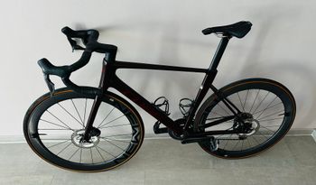 Used CUBE LITENING AIR C:68X RACE 2024 2024 Road & Gravel, Rot — image 1 of 8