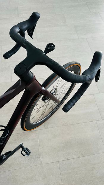 Used CUBE LITENING AIR C:68X RACE 2024 2024 Road & Gravel, Rot — image 6 of 8