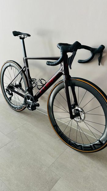 Used CUBE LITENING AIR C:68X RACE 2024 2024 Road & Gravel, Rot — image 8 of 8