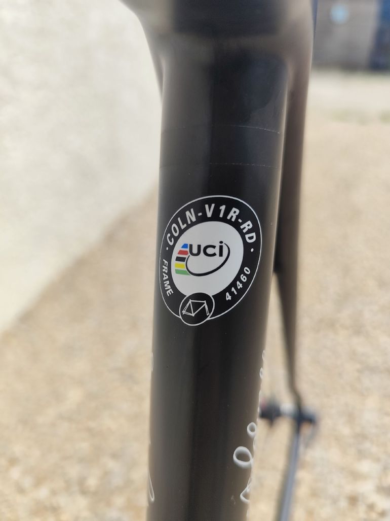 Used Colnago V1-R 2015 Road & Gravel, Black — image 10 of 32