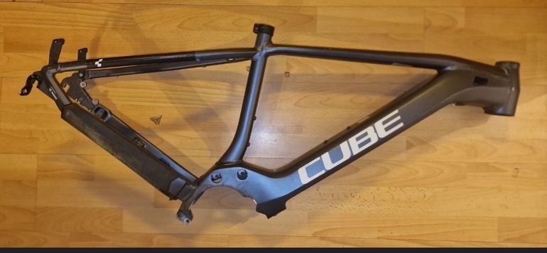 Used CUBE Phf 2022 Mountainbike — image 2 of 8