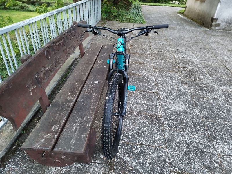 Used Specialized Enduro Comp 2021 2021 Mountainbike, Blue, 29 — image 2 of 21