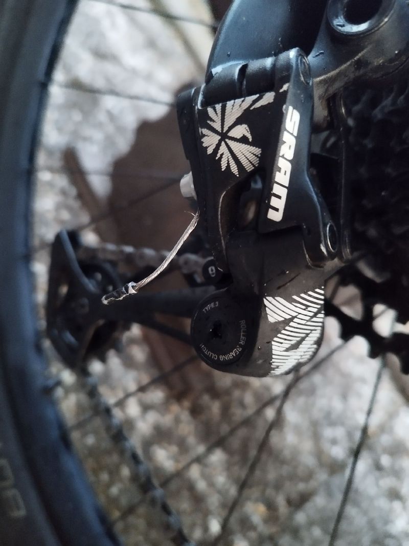 Used Specialized Enduro Comp 2021 2021 Mountainbike, Blue, 29 — image 16 of 21