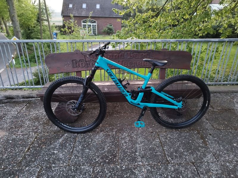 Used Specialized Enduro Comp 2021 2021 Mountainbike, Blue, 29 — image 1 of 21