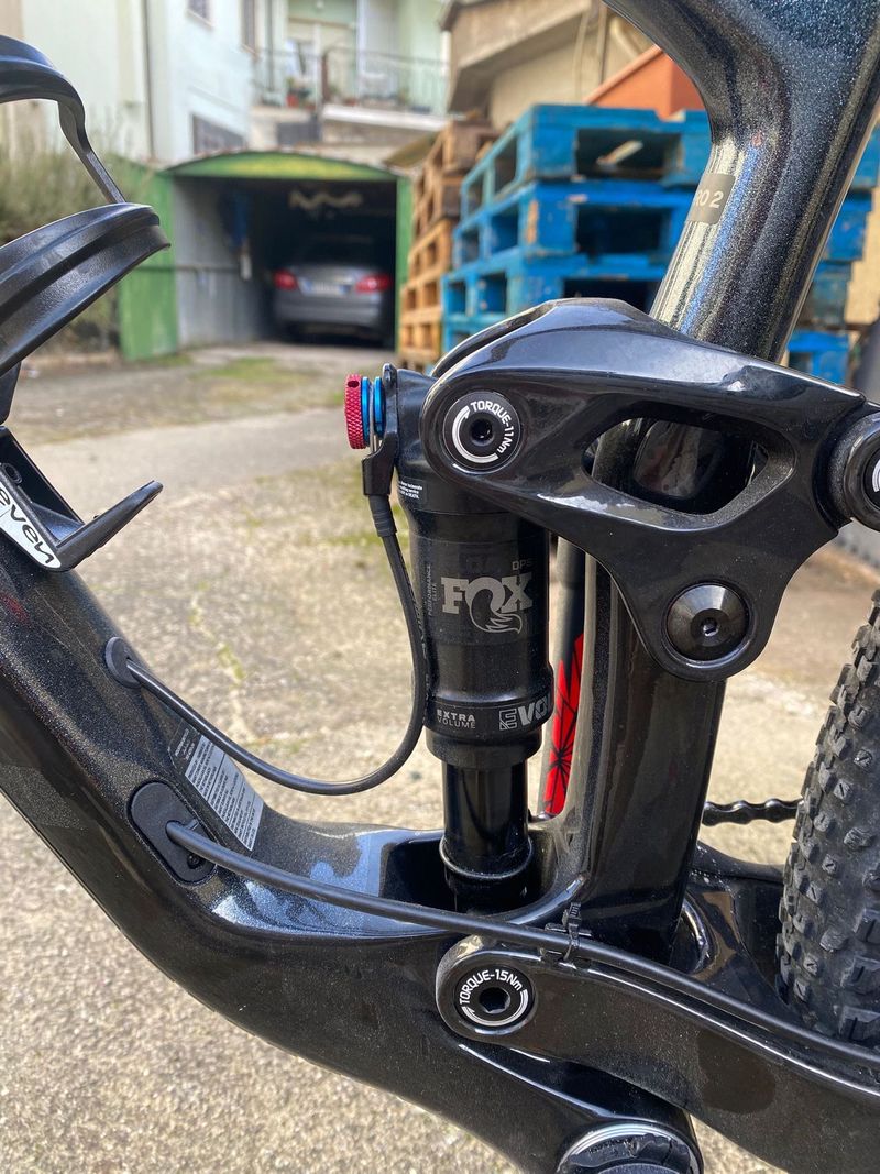 Używany Giant Anthem SRAM GX Eagle AXS 2023 Mountainbike — zdjęcie 5 z 8
