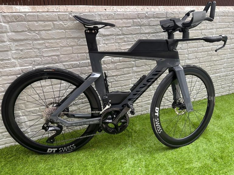 Used Canyon Speedmax Shimano 105 Di2 2025 Road & Gravel, Light Gray — image 1 of 18