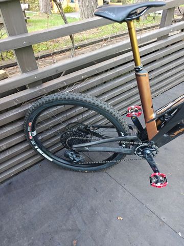 Brugt UNNO BURN Race S3 2023 2023 Mountainbike — billede 8 af 59