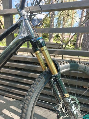 Brugt UNNO BURN Race S3 2023 2023 Mountainbike — billede 18 af 59