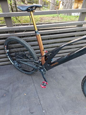 Brugt UNNO BURN Race S3 2023 2023 Mountainbike — billede 9 af 59