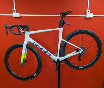 Brugt Cannondale SuperSix EVO 1 2025 2025 Road & Gravel — billede 2 af 10