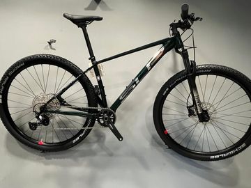 Brugt SUPERIOR XP 919 Green 2022 MTB