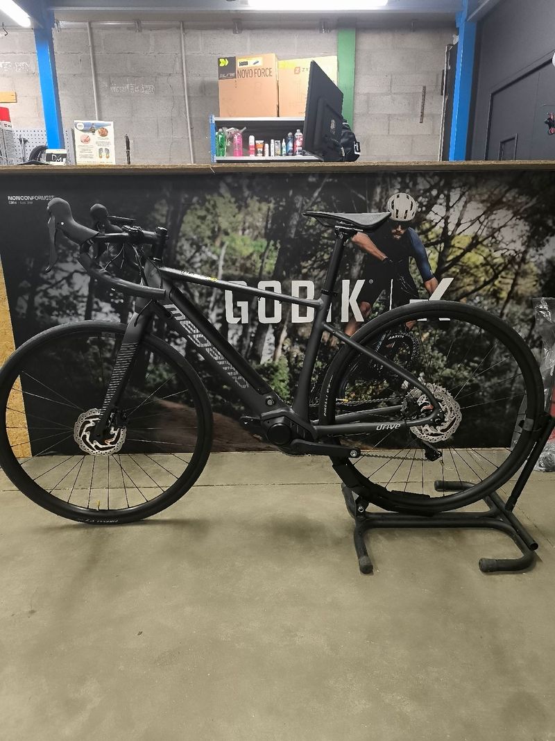 Used Megamo Drive 2025 Road & Gravel, Black — image 2 of 3