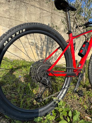 Used Scott Scale 970 2021 2021 Mountainbike, Red, 29 — image 5 of 6