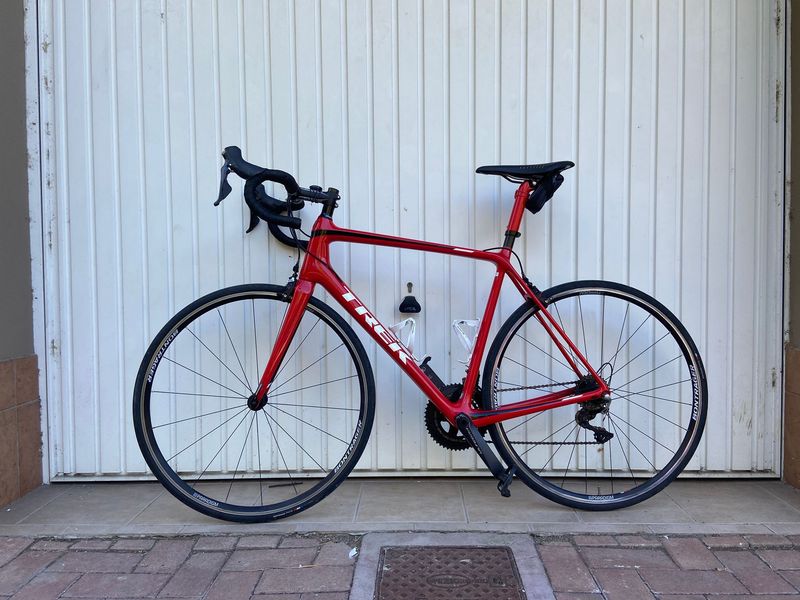 Tweedehands Trek Émonda SL 6 2018 2018 Road & Gravel — afbeelding 1 van 16