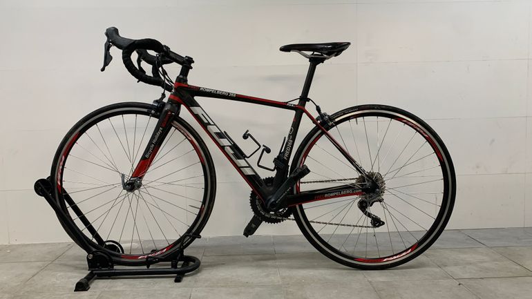 Used Fuji Fuji SL 3.1 LE Full Carbon Shimano Ultegra 11sp (2018) - Size XS 2019 Road & Gravel, Black — image 9 of 9