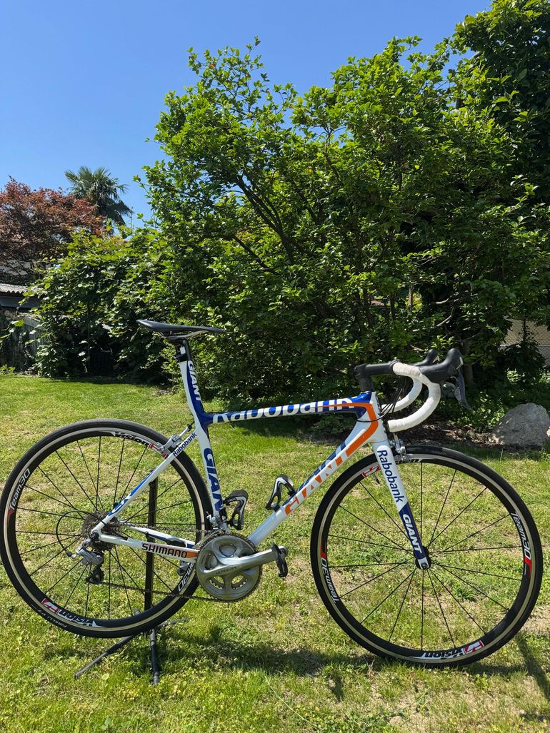 Used Giant TCR Advanced Rabo 2013 2013 Road & Gravel, White — image 1 of 10