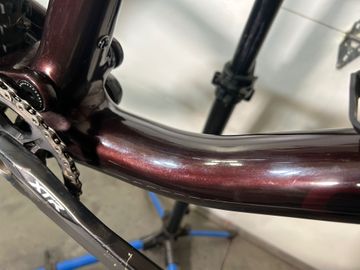 Used Specialized Epic EVO Pro 2022 2022 Mountainbike, Red, 29 — image 14 of 35