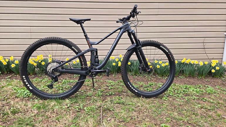 Used Scott Genius 910 2022 2022 Mountainbike, Black, 29 — image 1 of 14