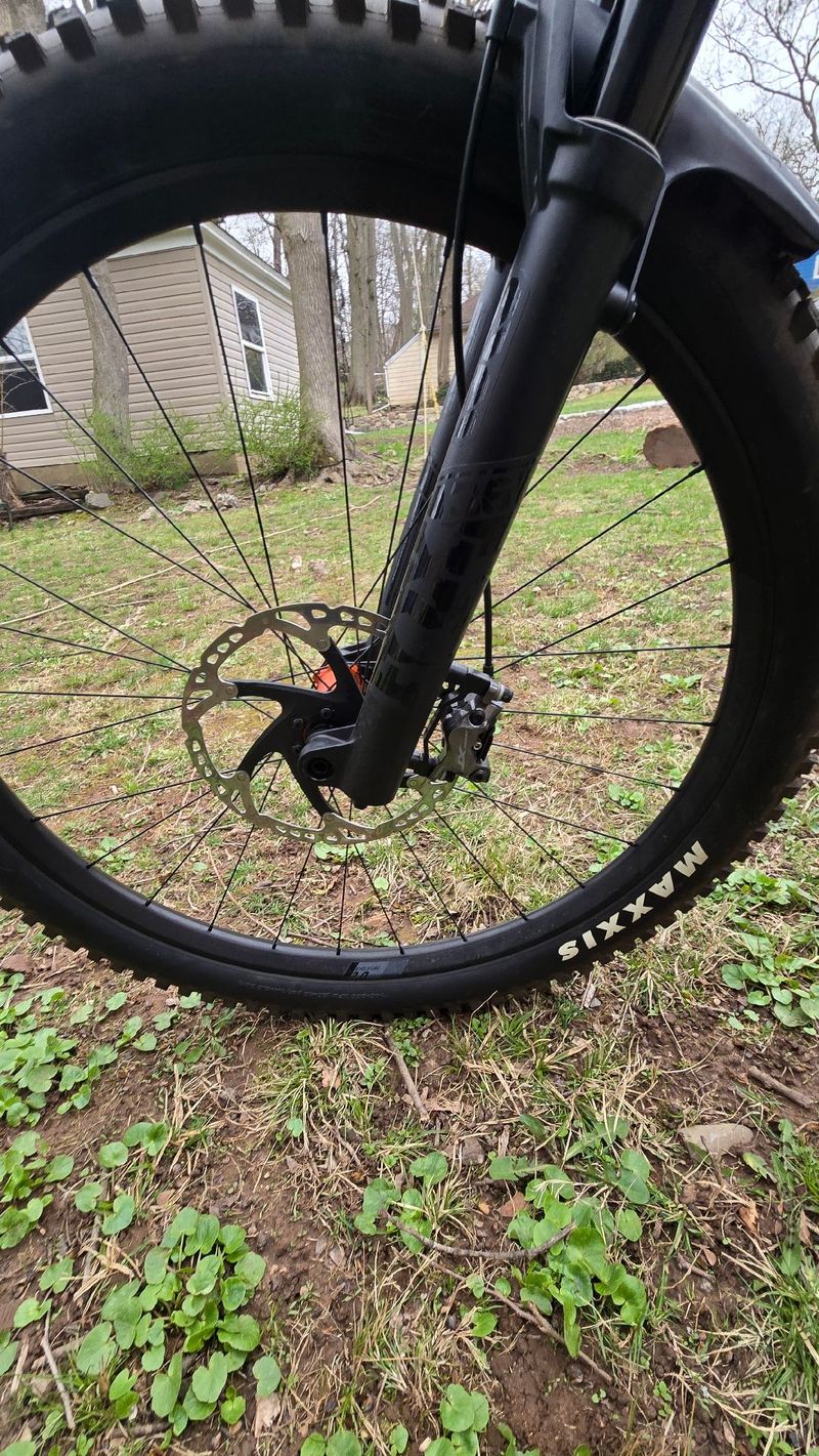 Used Scott Genius 910 2022 2022 Mountainbike, Black, 29 — image 10 of 14