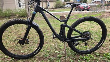 Used Scott Genius 910 2022 2022 Mountainbike, Black, 29 — image 2 of 14