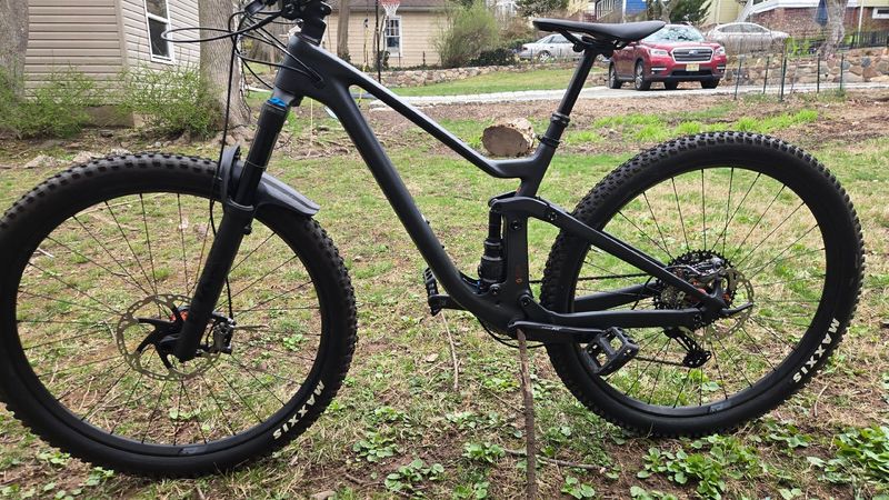 Used Scott Genius 910 2022 2022 Mountainbike, Black, 29 — image 2 of 14