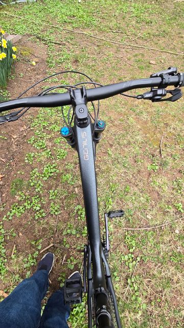 Used Scott Genius 910 2022 2022 Mountainbike, Black, 29 — image 11 of 14