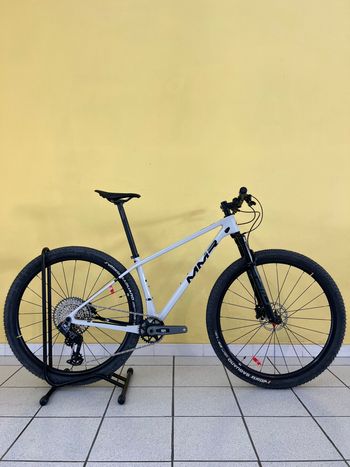 MMR, Rakish 00 2024