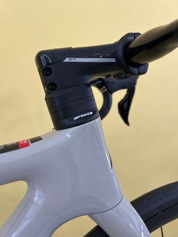 Gebrauchtes MMR Adrenaline 30 2024 2024 Road & Gravel, Weiß — Bild 6 von 6
