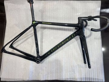Bianchi Specialissima - Ultegra 2022 Frameset 2022 Road & Gravel usato